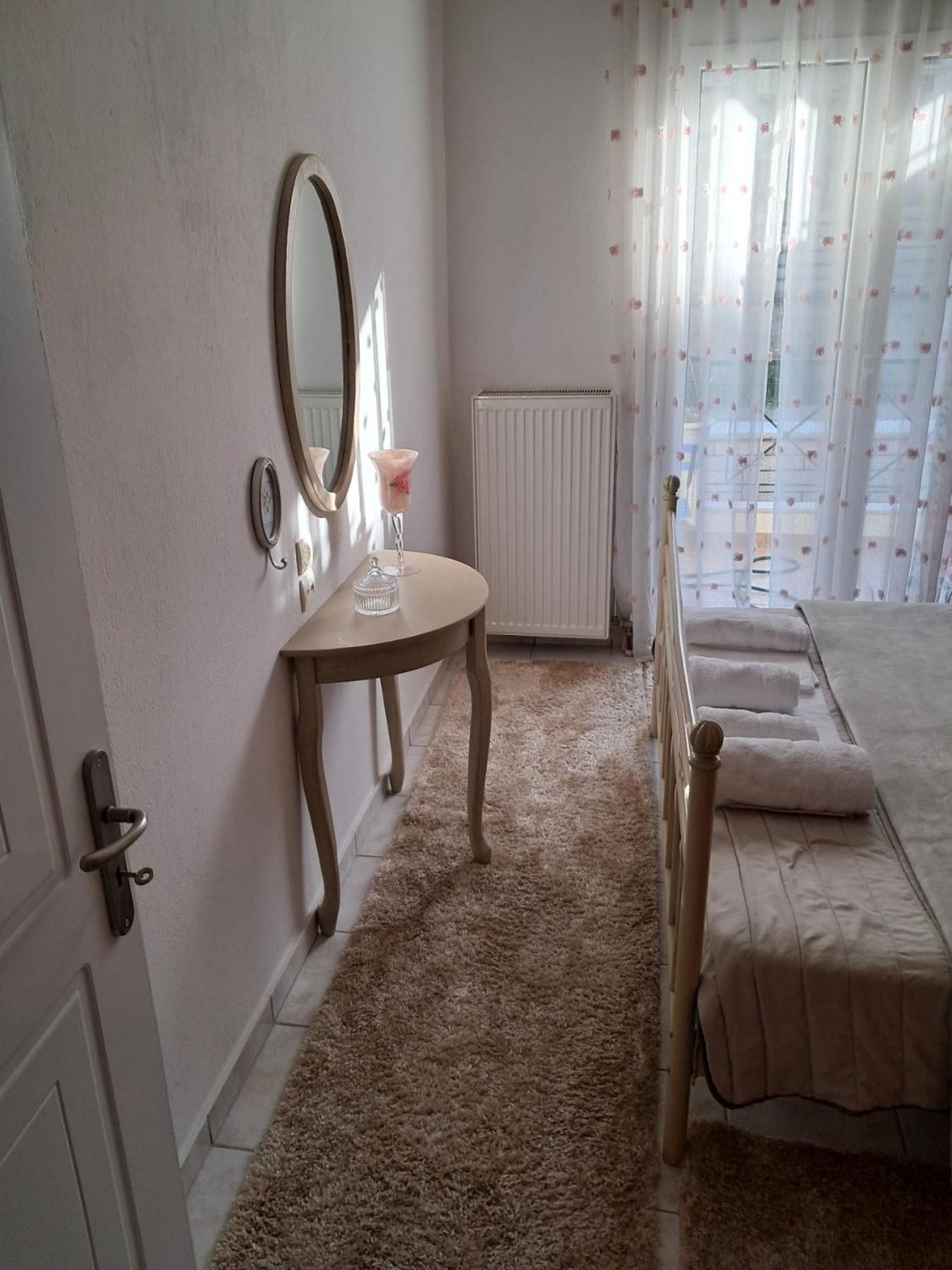 M Home Place Palio Limani Esterno foto