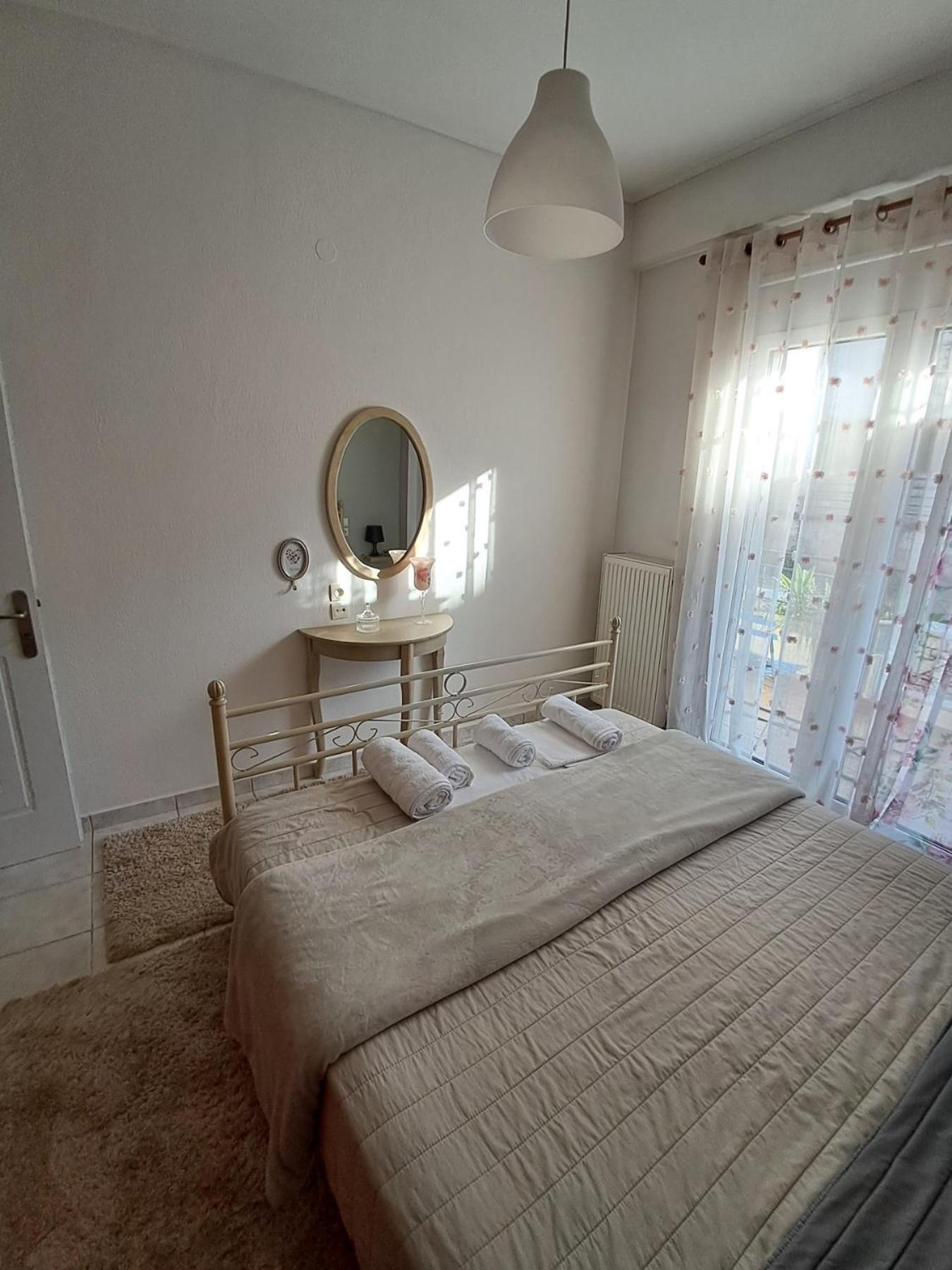 M Home Place Palio Limani Esterno foto