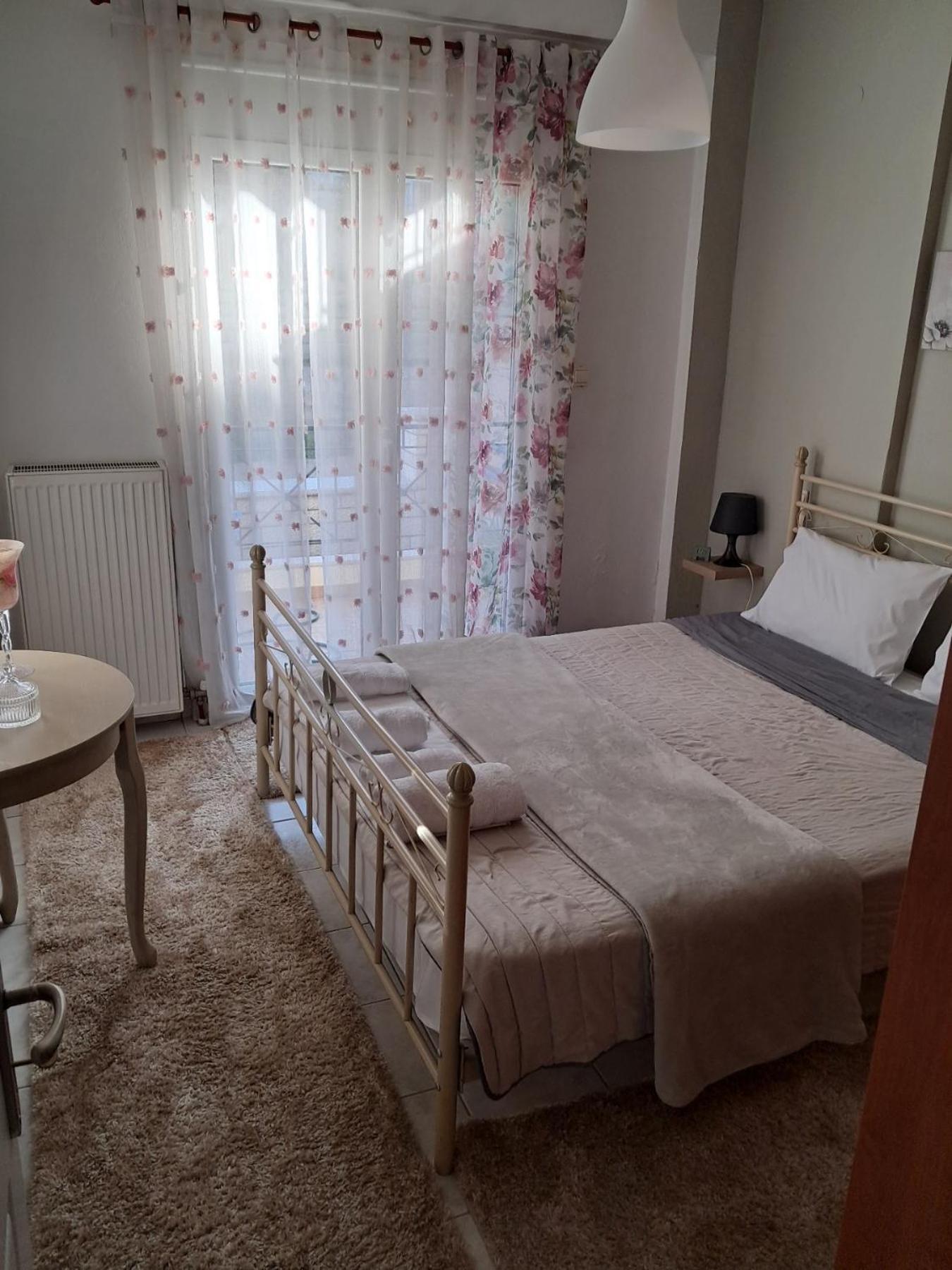 M Home Place Palio Limani Esterno foto